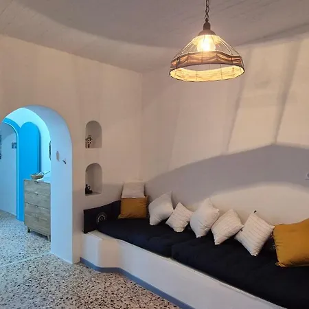 Maison De Village Mona Holiday home