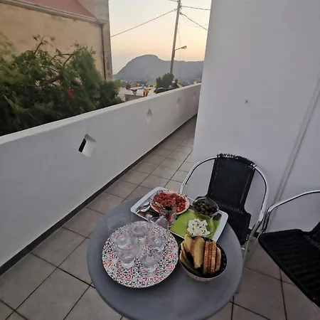 Maison De Village Mona Holiday home